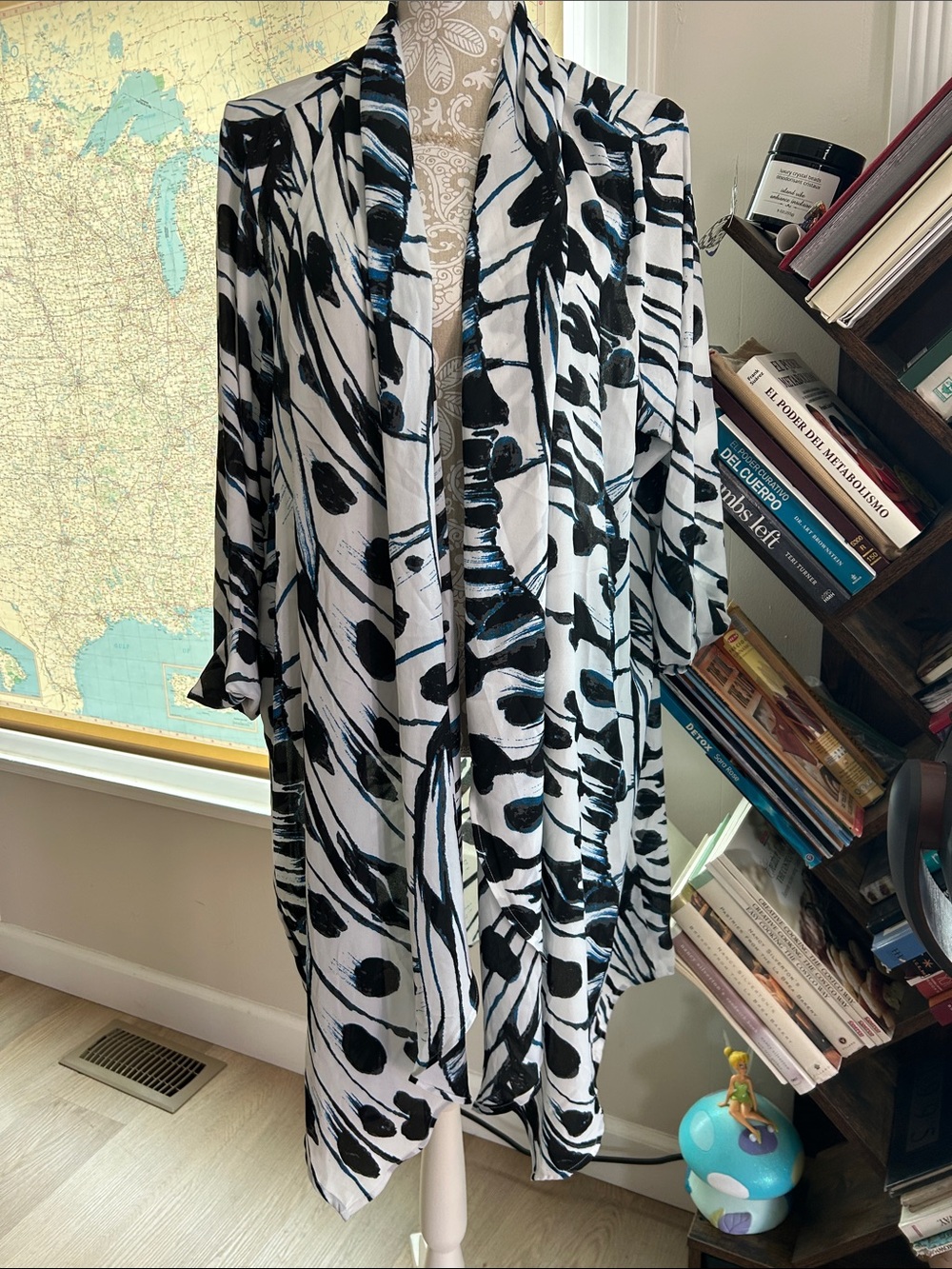Melissa McCarthy Seven7 Black and White Printed Tunic